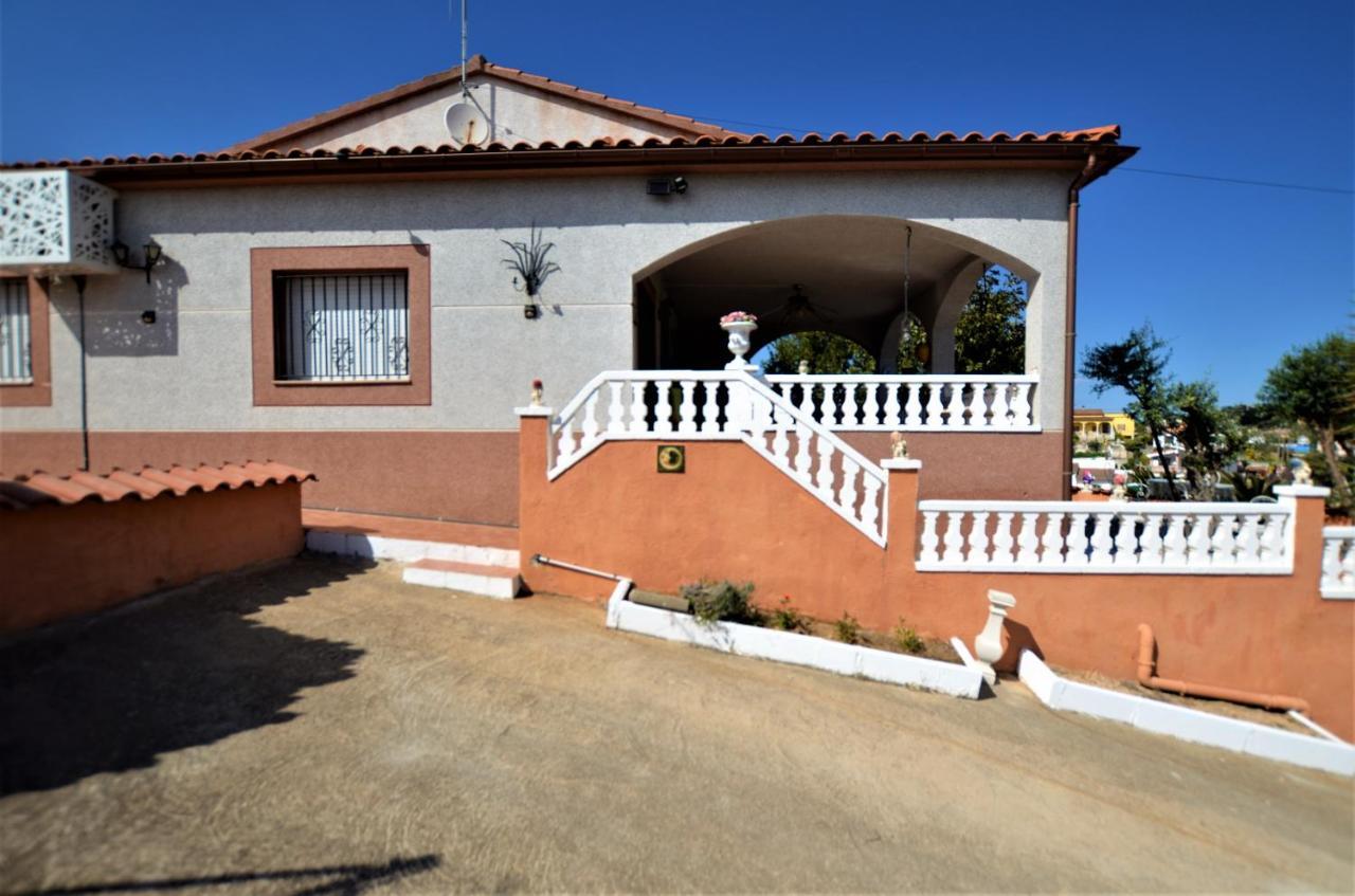 Villa Olombel Massanet De La Selva Exterior foto